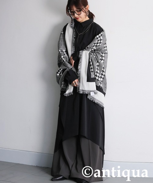 antiqua（アンティカ）の「ドレープデザインシャツワンピース（シャツワンピース・レディース・ブラック/ベージュ・ONESIZE）」の6枚目の写真