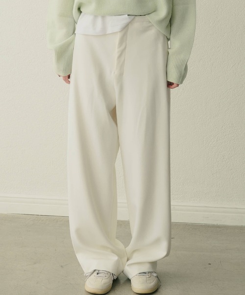 LE CIEL BLEU（ルシェルブルー）の「リラックスウールダブルクロスパンツ / Relaxed Wool Double-Cloth Pants（その他パンツ・レディース・ホワイト/キャメル/チャコールグレー・34/36/38）」の6枚目の写真