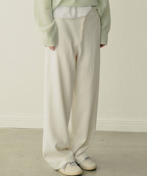 LE CIEL BLEU（ルシェルブルー）の「リラックスウールダブルクロスパンツ / Relaxed Wool Double-Cloth Pants（その他パンツ・レディース・ホワイト/キャメル/チャコールグレー・34/36/38）」の5枚目の写真