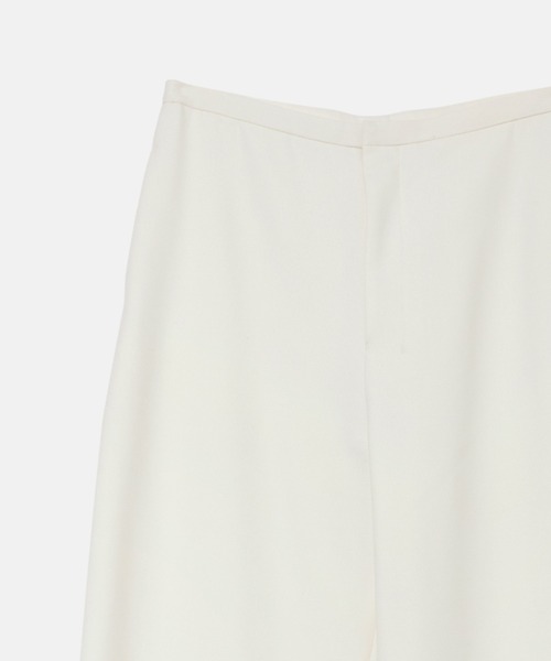 LE CIEL BLEU（ルシェルブルー）の「リラックスウールダブルクロスパンツ / Relaxed Wool Double-Cloth Pants（その他パンツ・レディース・ホワイト/キャメル/チャコールグレー・34/36/38）」の9枚目の写真