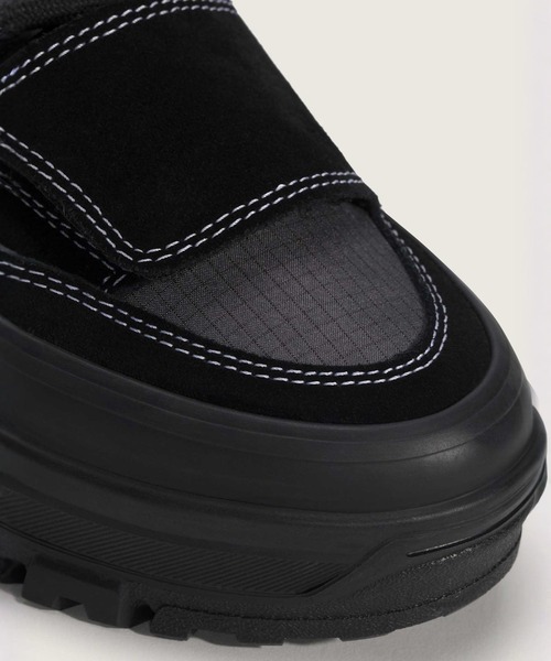 VANS(バンズ)の「マウンテンミッド GORE-TEX インシュレーテッド / MTE Mountain Mid Gore-Tex Insu VN000DAYBKA1(スニーカー・メンズ・ブラック・7.5/8/8.5/9/9.5/10/10.5/11/11.5/12)」の5枚目の写真