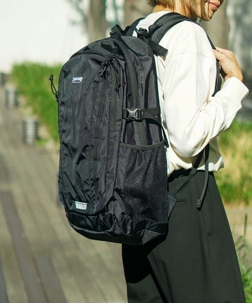THRASHER(スラッシャー)の「【THRASHER/スラッシャー】Back Pack 30L/リュックサック バックパック 撥水 軽量 アウトドア スケーター ストリート(バックパック/リュック・メンズ・ブラック/ブラック×ホワイト・FREE)」の16枚目の写真