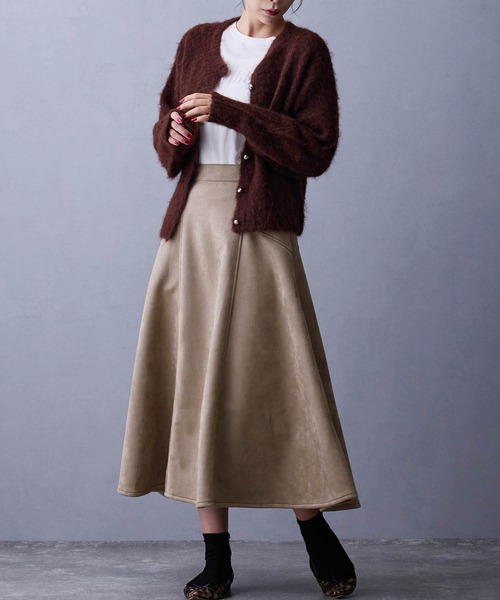 NICOLE white（ニコルホワイト）の「フェイクスエードフレアスカート（スカート・レディース・チャコール/ベージュ/その他1/ピンク・FREE）」の16枚目の写真