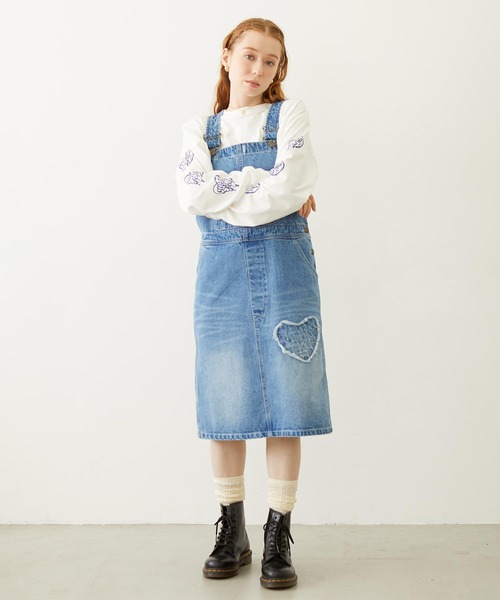 MILKFED.（ミルクフェド）の「PATCH SALOPETTE SKIRT（サロペット/オーバーオール・レディース・ライトブルー/ブラック/マルチ・M/S）」の20枚目の写真