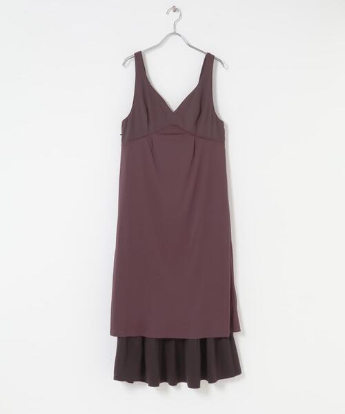 KBF（ケイビーエフ）の「ピーチスキンプリーツワンピース（ワンピース・レディース・ボルドー/ブラウン/ブラック・36/38）」の13枚目の写真