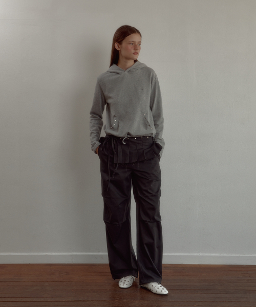 LETERIE(レテリー)の「PLEATS WRAP SKIRT PANTS SET_CHARCOAL(その他パンツ・レディース・チャコール・SMALL/MEDIUM)」の1枚目の写真