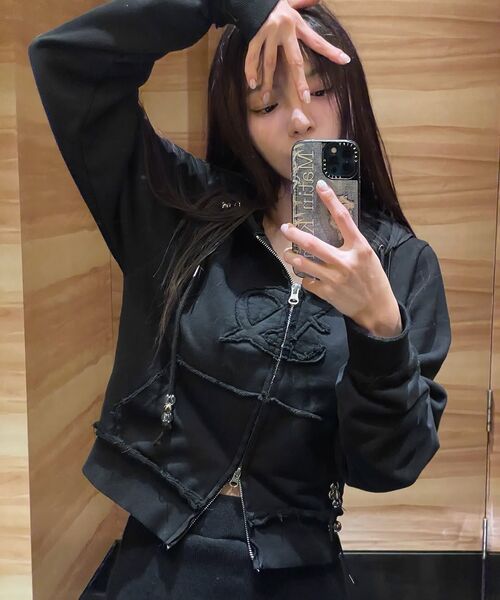 FLAREUP(フレアアップ)の「Layered Zip Hoodie (FL-150_Gray)(パーカー・レディース・グレー・2/1)」の18枚目の写真