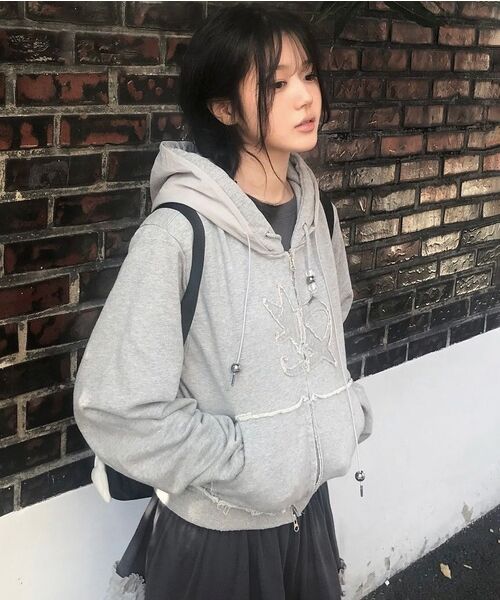FLAREUP(フレアアップ)の「Layered Zip Hoodie (FL-150_Gray)(パーカー・レディース・グレー・2/1)」の19枚目の写真