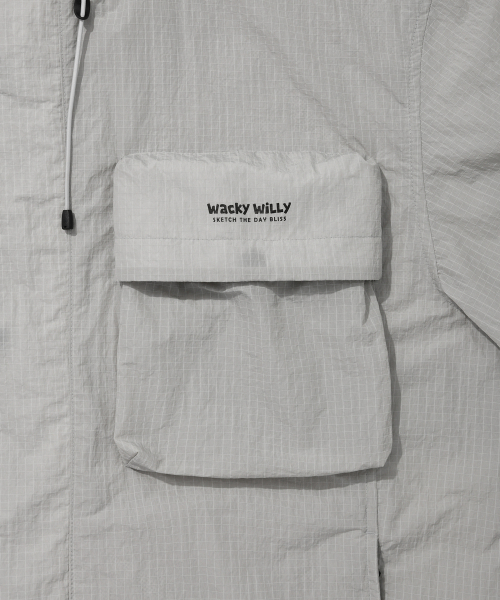 Wacky WiLLy(ワッキーウィリー)の「ユーティリティポケットフードジャケットライトグレー(ナイロンジャケット・レディース・その他・X-LARGE/SMALL/MEDIUM/LARGE)」の4枚目の写真