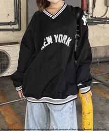 BACK TO THE FIELD（バック トゥー ザ フィールド）の「【MLB】刺しゅうロゴナイロンプルオーバー（その他トップス）」