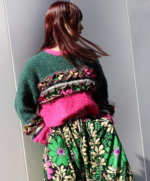 moyan ecri（モヤン エクリ）の「<moyan ecri>マルチボーダーフリルニットプルオーバー MULTI BORDER FRILL KNIT PULLOVER（ニット/セーター・レディース・ネイビー系/レッド系その他/グリーン系その他・L/M）」の8枚目の写真