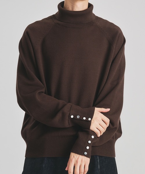 SELLE GLANT（セレグランテ）の「TURTLENECK DESIGN CUFFS KNIT/タートルネックデザインカフスニット（ニット/セーター・メンズ・ブラック/ダークブラウン/アイボリー・MEDIUM/SMALL/LARGE）」の3枚目の写真