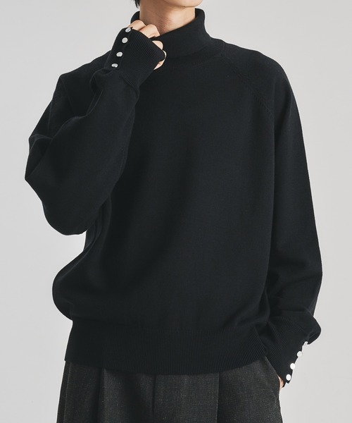 SELLE GLANT（セレグランテ）の「TURTLENECK DESIGN CUFFS KNIT/タートルネックデザインカフスニット（ニット/セーター・メンズ・ブラック/ダークブラウン/アイボリー・MEDIUM/SMALL/LARGE）」の2枚目の写真