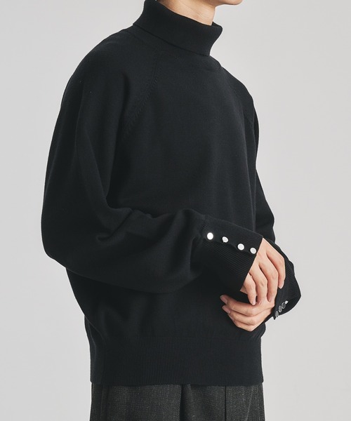 SELLE GLANT（セレグランテ）の「TURTLENECK DESIGN CUFFS KNIT/タートルネックデザインカフスニット（ニット/セーター・メンズ・ブラック/ダークブラウン/アイボリー・MEDIUM/SMALL/LARGE）」の7枚目の写真