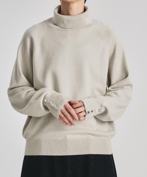 SELLE GLANT（セレグランテ）の「TURTLENECK DESIGN CUFFS KNIT/タートルネックデザインカフスニット（ニット/セーター・メンズ・ブラック/ダークブラウン/アイボリー・MEDIUM/SMALL/LARGE）」の21枚目の写真