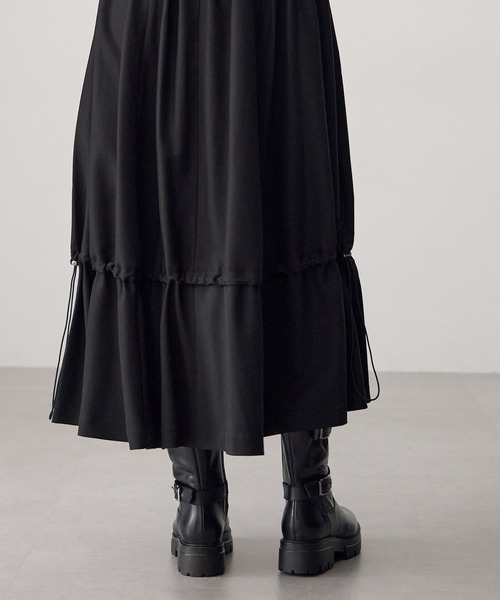 ATSURO TAYAMA(アツロウタヤマ)の「ドロストコード付きロング丈スカート(スカート・レディース・ブラック・L/M)」の19枚目の写真