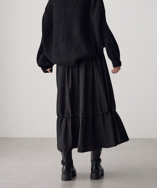 ATSURO TAYAMA(アツロウタヤマ)の「ドロストコード付きロング丈スカート(スカート・レディース・ブラック・L/M)」の16枚目の写真