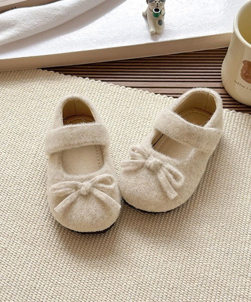 aimoha(アイモハ)の「【aimoha-KIDS-】キッズ ウールライクストラップシューズ (AW)(バレエシューズ・キッズ・ライトベージュ/ライトグレー/ダークグレー・15.0cm/16.0cm/17.0cm/18.0cm/14.0cm/19.0cm)」の12枚目の写真
