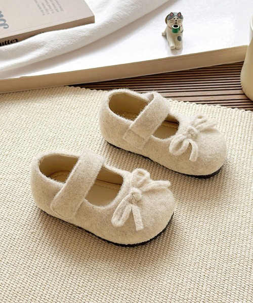 aimoha(アイモハ)の「【aimoha-KIDS-】キッズ ウールライクストラップシューズ (AW)(バレエシューズ・キッズ・ライトベージュ/ライトグレー/ダークグレー・15.0cm/16.0cm/17.0cm/18.0cm/14.0cm/19.0cm)」の13枚目の写真