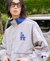 MLB（メジャーリーグベースボール）の「【MLB/メジャーリーグベースボール】パイピングナイロンジャケット（ナイロンジャケット）」