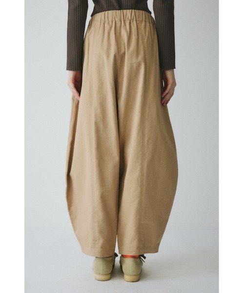 HeRIN.CYE（ヘリンドットサイ）の「Boy friend pants　　ボーイフレンドパンツ（その他パンツ・レディース・ブラック/ベージュ/オフホワイト・FREE）」の15枚目の写真