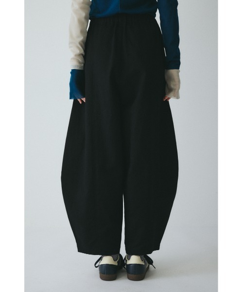 HeRIN.CYE（ヘリンドットサイ）の「Boy friend pants　　ボーイフレンドパンツ（その他パンツ・レディース・ブラック/ベージュ/オフホワイト・FREE）」の10枚目の写真