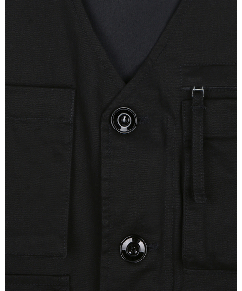 BESLOW(ビースロー)の「MILITARY ZIP-UP VEST BLACK(ベスト・メンズ・その他・SMALL/MEDIUM/LARGE/X-LARGE)」の4枚目の写真