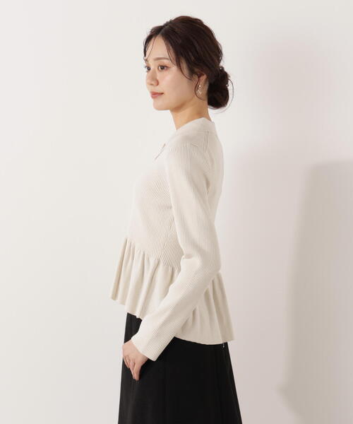 PROPORTION BODY DRESSING(プロポーションボディドレッシング)の「ペプラムポロニット / 1216170009(ニット/セーター・レディース・ブラック/ホワイト系その他/レッド・SMALL/MEDIUM)」の16枚目の写真