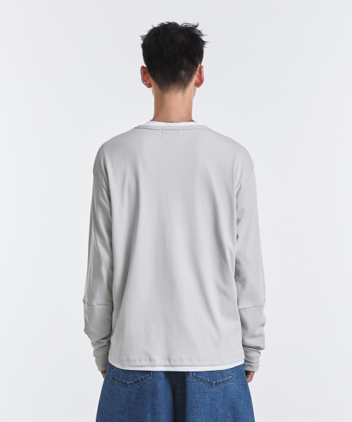 KICHUL(キチョル)の「Loop Overlayer Long sleeve (Light Grey)(Tシャツ/カットソー・メンズ・その他・SMALL/MEDIUM/LARGE)」の2枚目の写真