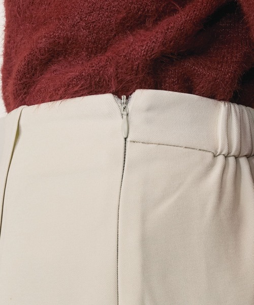 Elishe(エリシェ)の「アシンメトリーミニスカート(スカート・レディース・チャコールグレー/アイボリー/ベージュ・0/1)」の20枚目の写真