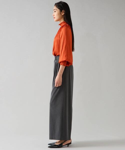 Tiara（ティアラ）の「【定番】2wayフリルネックギャザーブラウス（シャツ/ブラウス・レディース・アイボリー/サックスブルー/オレンジ・FREE）」の7枚目の写真