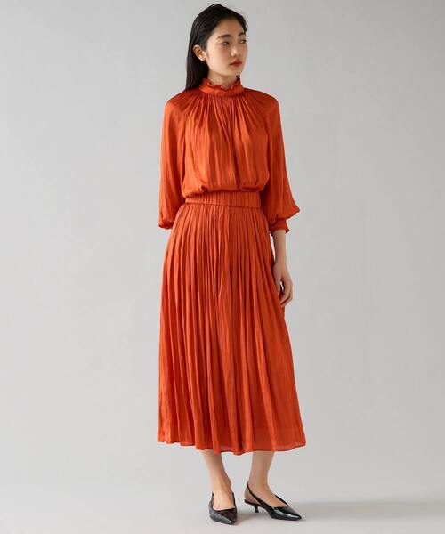 Tiara（ティアラ）の「【定番】2wayフリルネックギャザーブラウス（シャツ/ブラウス・レディース・アイボリー/サックスブルー/オレンジ・FREE）」の9枚目の写真