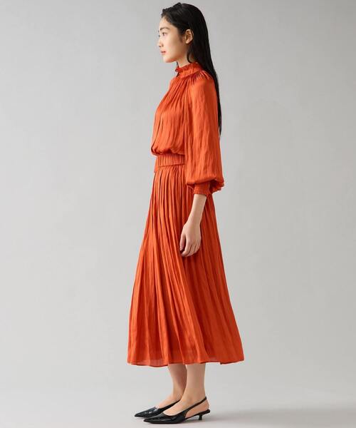 Tiara（ティアラ）の「【定番】2wayフリルネックギャザーブラウス（シャツ/ブラウス・レディース・アイボリー/サックスブルー/オレンジ・FREE）」の11枚目の写真