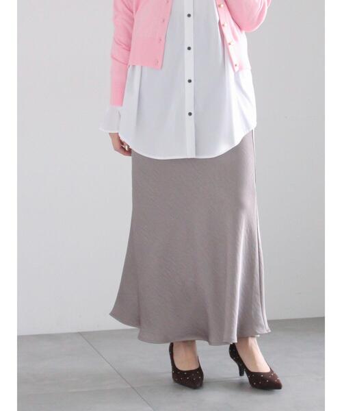 Te chichi(テチチ)の「【宮本茉由着用】ヴィンテージサテンナロースカート(スカート・レディース・サックスブルー/チャコールグレー/モカ・F)」の3枚目の写真