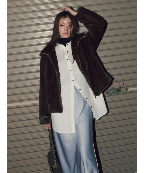 Te chichi(テチチ)の「【宮本茉由着用】ヴィンテージサテンナロースカート(スカート・レディース・サックスブルー/チャコールグレー/モカ・F)」の12枚目の写真