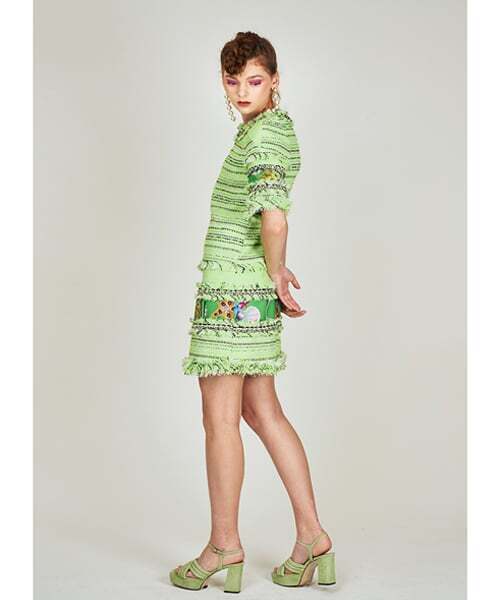 GREEDILOUS(グリディアス)の「ツイードオーシャンパールプリントワンピース(ワンピース・レディース・その他・SMALL/MEDIUM/LARGE/X-SMALL)」の3枚目の写真
