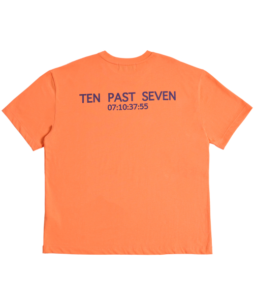 TEN PAST SEVEN（テン ファスト セブン）の「オーバーサイズTシャツ - オレンジ（Tシャツ/カットソー・メンズ・その他・SMALL/MEDIUM/LARGE）」の2枚目の写真