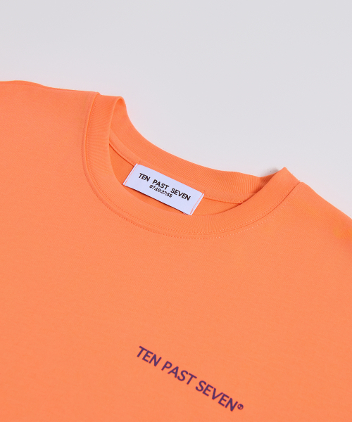 TEN PAST SEVEN（テン ファスト セブン）の「オーバーサイズTシャツ - オレンジ（Tシャツ/カットソー・メンズ・その他・SMALL/MEDIUM/LARGE）」の3枚目の写真