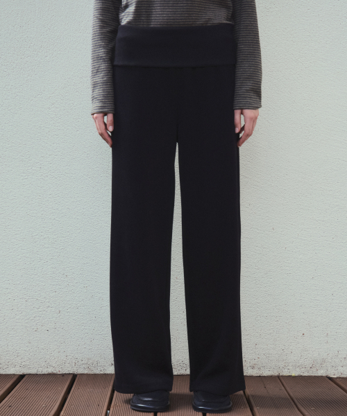 WEDNESDAYOASISFORWOMEN（ウェンズデー オアシス フォー ウーマン）の「イージーフラップワイドスウェットパンツ_BLACK(W25-PT35)（スウェットパンツ・レディース・ブラック・SMALL/MEDIUM）」の4枚目の写真