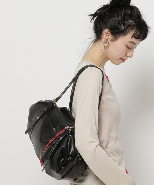 niko and...（ニコアンド）の「オリジナルソフトハトメボストンバッグ（ボストンバッグ・レディース・ダークブラウン/ブラック・0）」の3枚目の写真