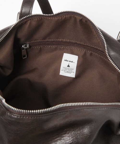 niko and...（ニコアンド）の「オリジナルソフトハトメボストンバッグ（ボストンバッグ・レディース・ダークブラウン/ブラック・0）」の21枚目の写真