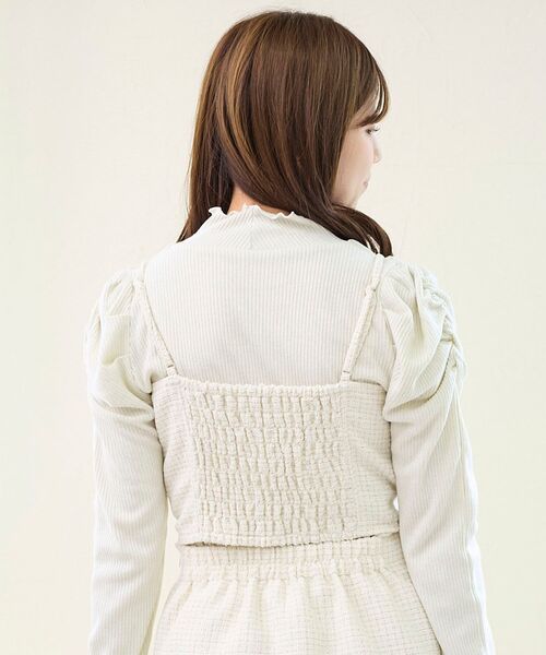 MAJESTIC LEGON（マジェスティックレゴン）の「ビッグリボンビジュービスチェ（キャミソール・レディース・サックスブルー/アイボリー/ピンクベージュ/ブラック・MEDIUM）」の21枚目の写真