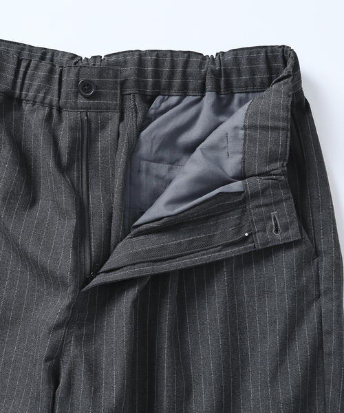 JOURNAL STANDARD（ジャーナルスタンダード）の「TR モダン ツイル ワイド ストライプ スラックス（スラックス・メンズ・ブラウン/グレー/ブラック系その他・LARGE/MEDIUM/SMALL）」の20枚目の写真