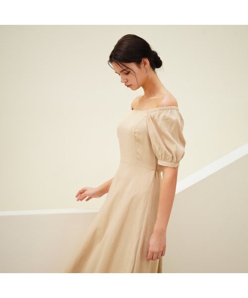 ACUD(アクド)の「Square Neck Balloon Dress_Beige(ワンピース・レディース・ベージュ・S/M)」の1枚目の写真