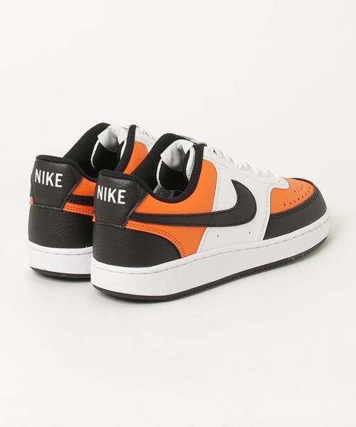 NIKE（ナイキ）の「ナイキ NIKE ナイキ コート ビジョン LO（スニーカー・メンズ・ブラウン・25.0cm/25.5cm/26.0cm/26.5cm/27.0cm/27.5cm/28.0cm）」の2枚目の写真