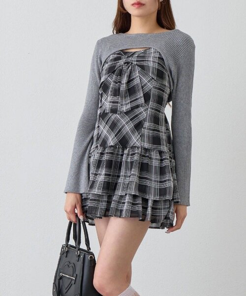 OLIVE des OLIVE(オリーブデオリーブ)の「セットキャミワンピ(ワンピース・レディース・サックスブルー/ブラック/アイボリー・FREE)」の2枚目の写真