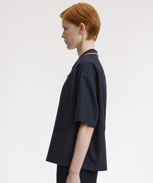 FRED PERRY（フレッドペリー）の「Tipped Placket Detail Shirt／ティップラインプラケットシャツ（シャツ/ブラウス・レディース・ホワイト/ネイビー・10）」の21枚目の写真