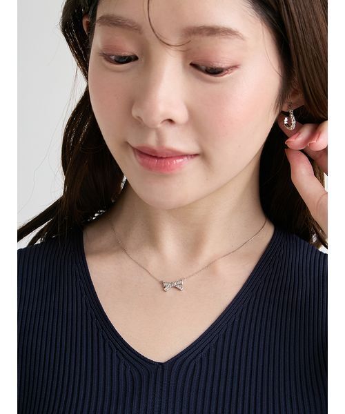 CELFORD(セルフォード)の「ビジューリボンネックレス(ネックレス・レディース・ゴールド/シルバー・F)」の6枚目の写真