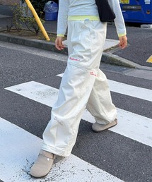 embroideryサイドジップパンツ