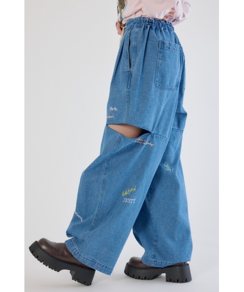 RODEO CROWNS WIDE BOWL（ロデオクラウンズワイドボウル）の「embroideryサイドジップパンツ（その他パンツ・レディース・ホワイト/ブルー/ブラック・MEDIUM/SMALL）」の16枚目の写真